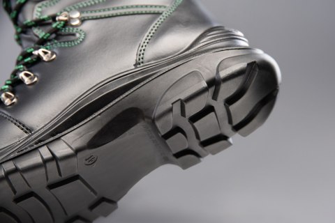 TRZEWIK BEARFIELD OCIEPLANY W02 S3 SRC