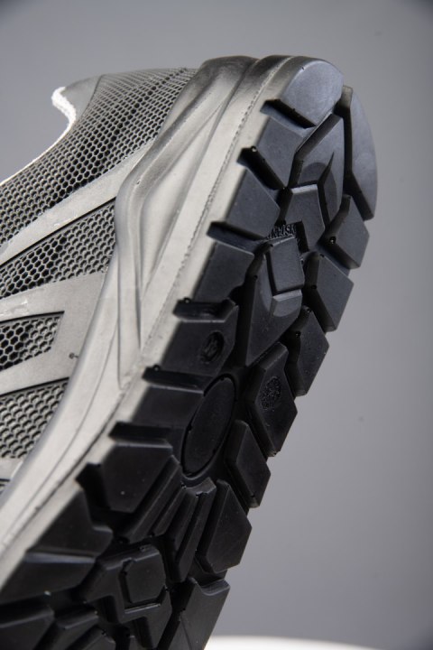 PÓŁBUT MXP AIR CZARNY S1