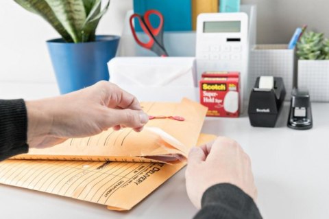 Taśma biurowa SCOTCH Super-Hold, (700K), super mocna, 19mm, 25,4m, transparentna