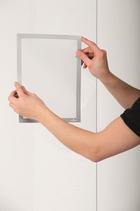 Ramka plakatowa DURAFRAME SUN A4 srebrna (2) 484123 DURABLE